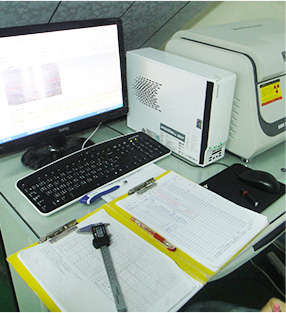 XRF Analyzer
