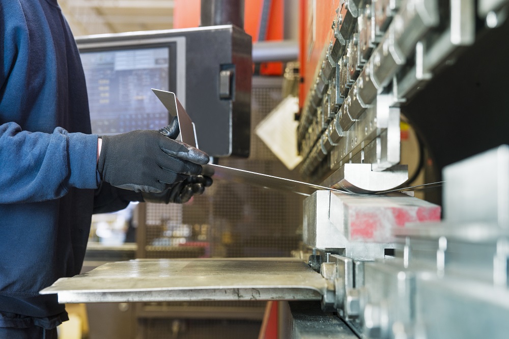 Sheet Metal Fabrication: Forming Sheet Metal Fabrication: Forming